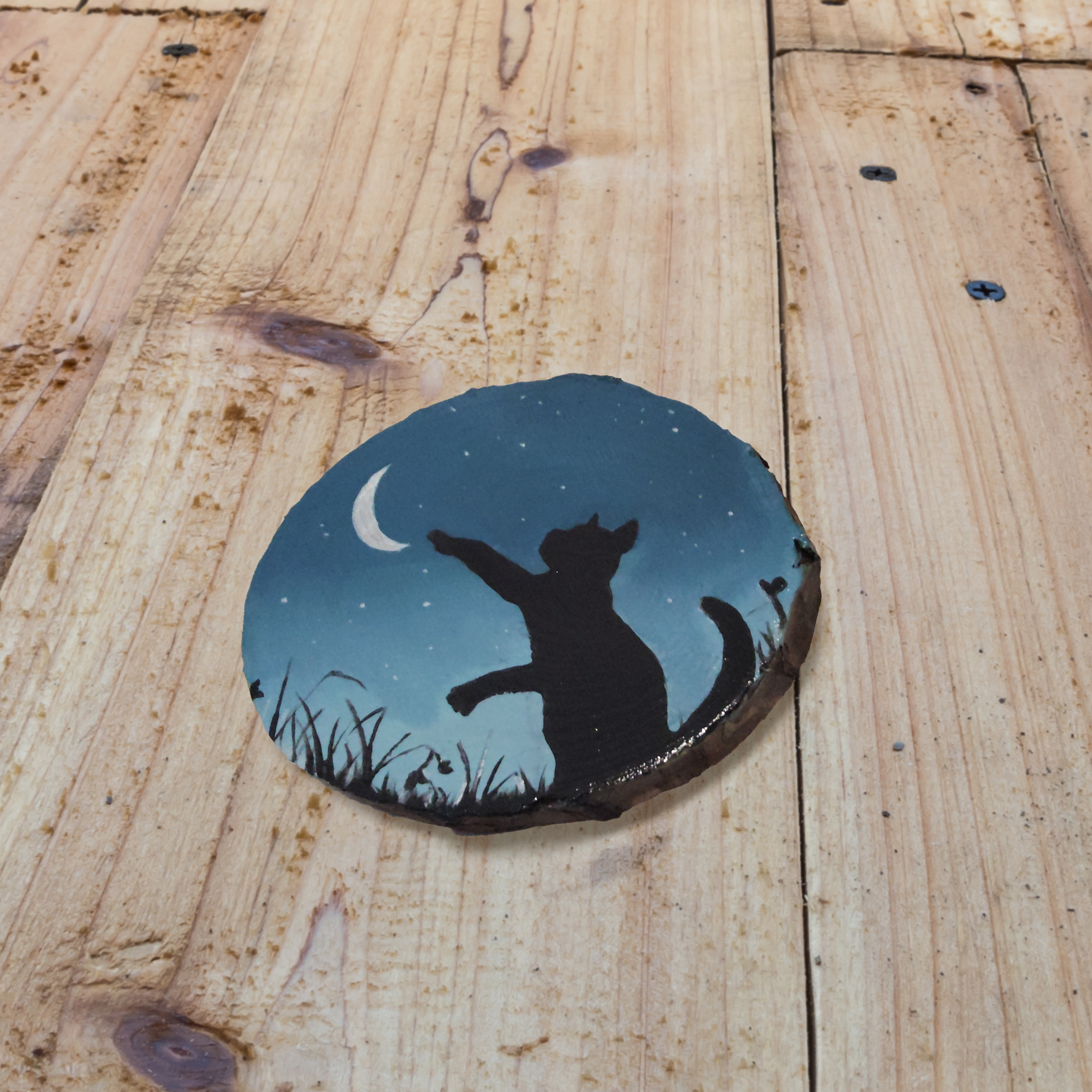 Peinture sur supports divers – Rondin de bois, décoration, chat mignon, qui touche la lune avec sa patte