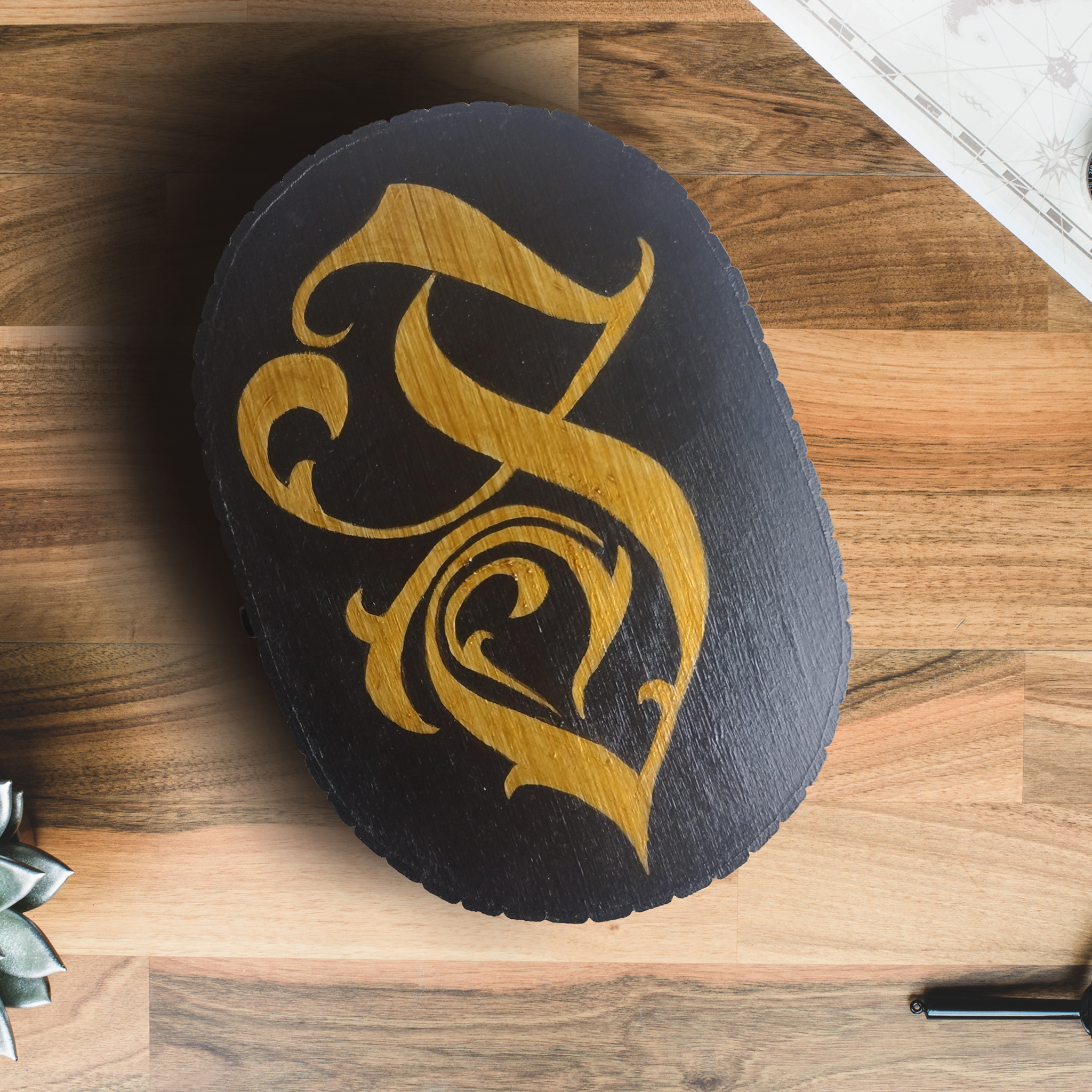Peinture sur bois boîte peinte à la main motif lettre